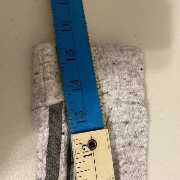 Adidas Gray Pullover Hoodie Women's Size XS Trefoil Logo Pockets Sports Outdoors - Picture 3 of 10